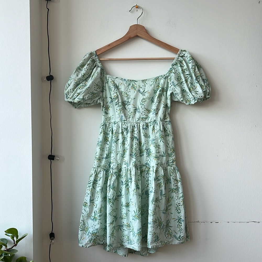 Jessica Simpson dress